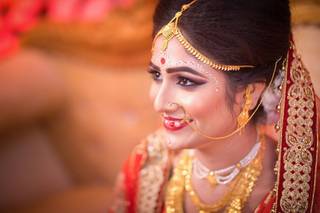 Candid Wedding Photography By Supriya Laha