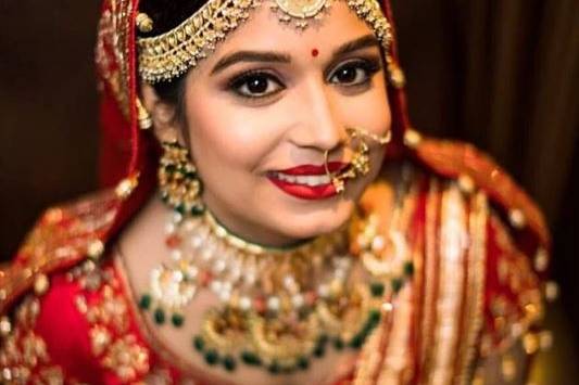 Bridal makeup