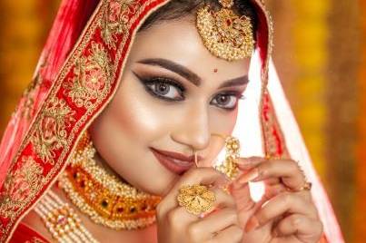 Bridal makeup