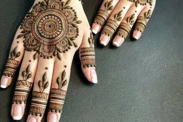 Navratri 2022: 9 mehendi designs for each day of the festival - Hindustan  Times