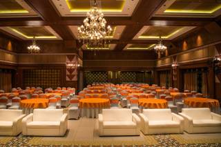 Marigold Banquets N Conventions