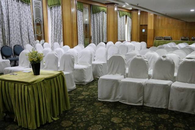 Banquet hall