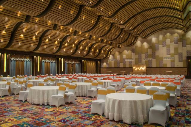Marigold Banquets N Conventions