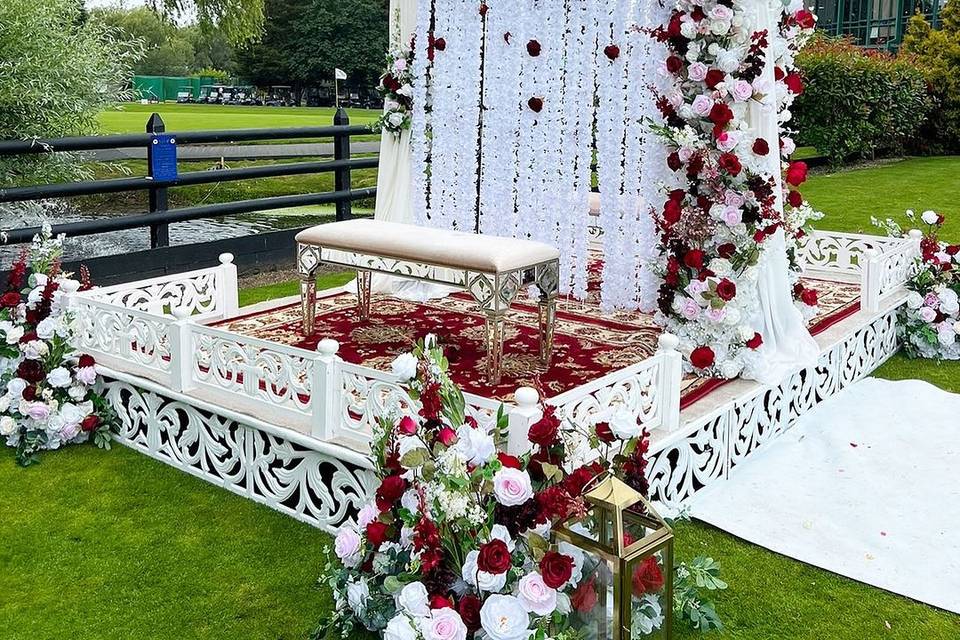 Outdoor NIkkah Decor