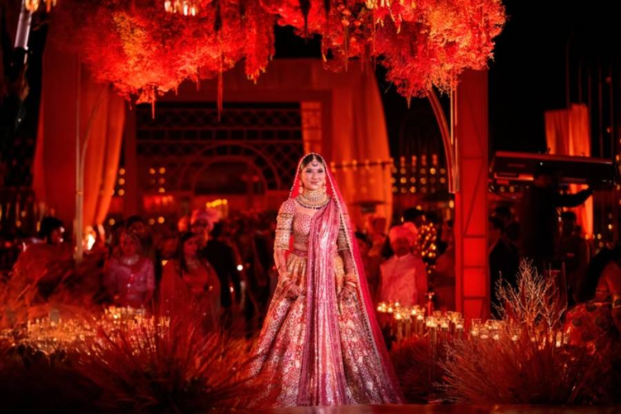 Bride entry