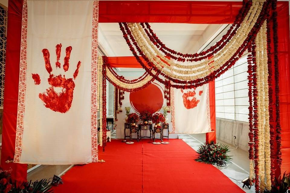 Entrance decor
