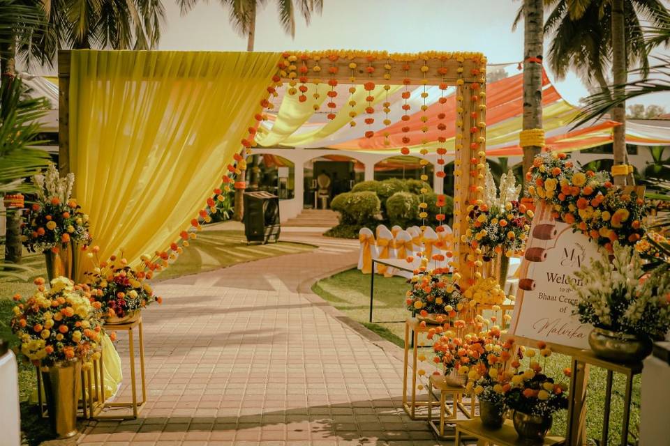 Entrance decor