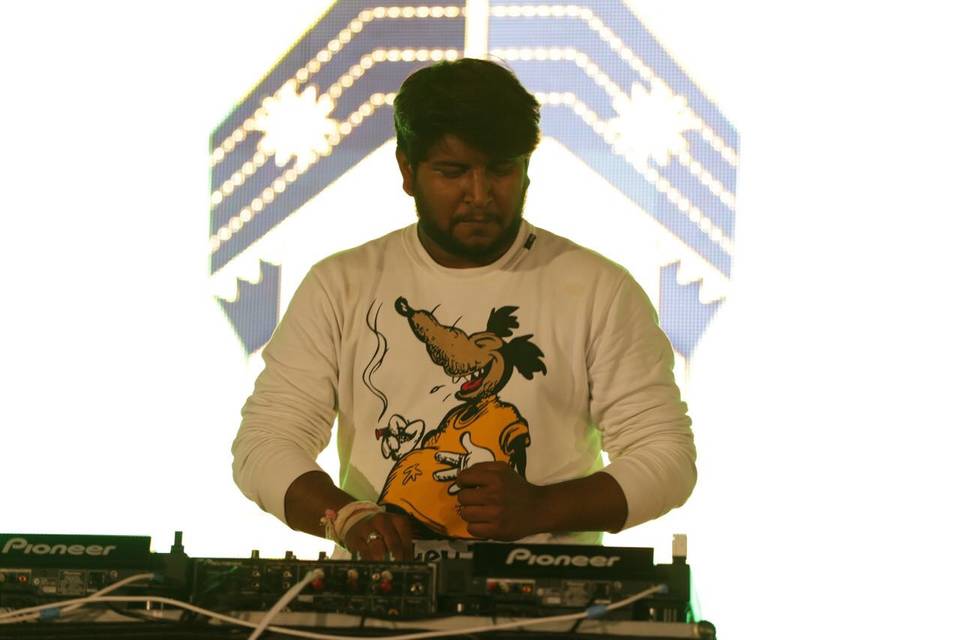 DJ Abhi, Pathardi Phata