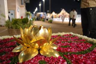 Navanera Decorations