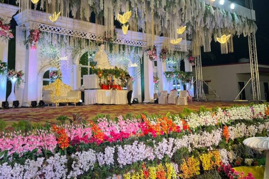 Stage decor