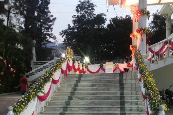 Sri dhanalakshmi tent house & flower decorators