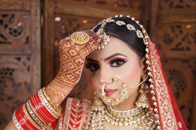 Bridal makeup