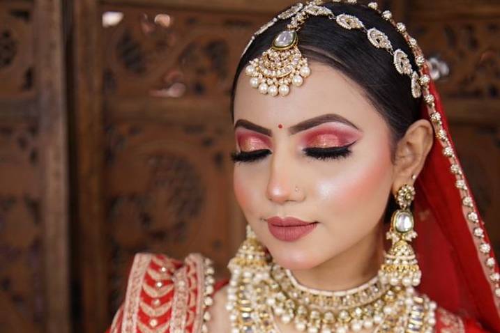 Bridal makeup