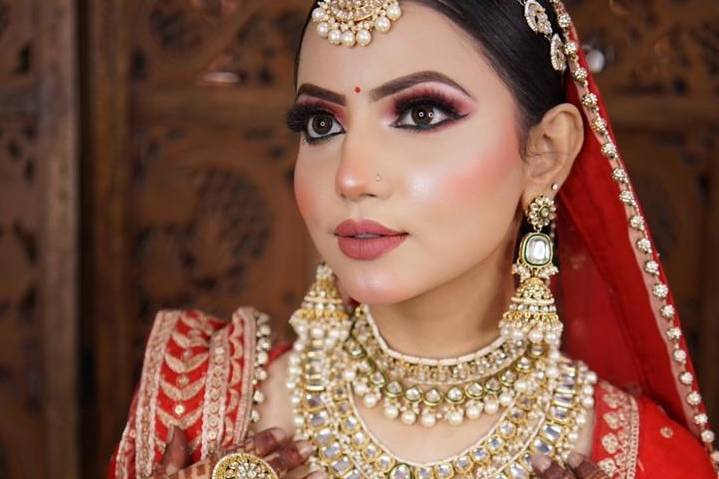 Bridal makeup