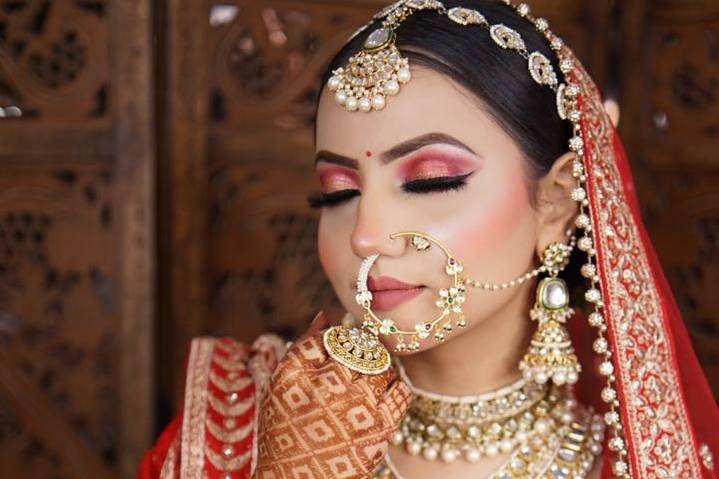 Bridal makeup