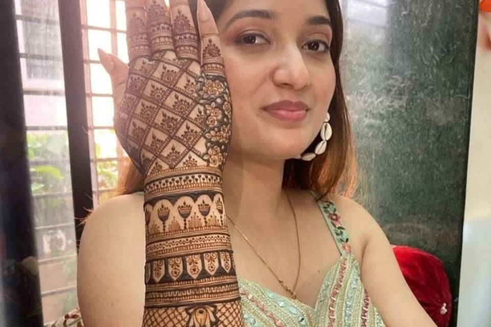 Bridal mehndi