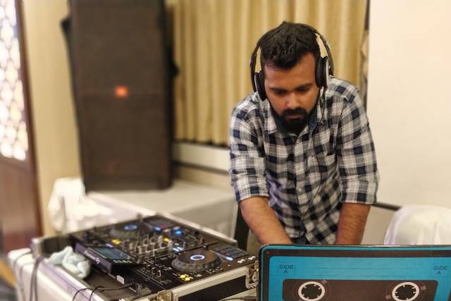 DJ Gauresh