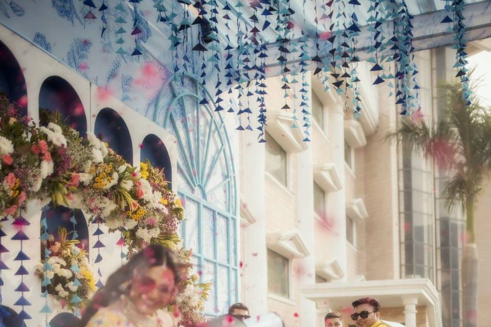 Smart Clicks & Cinematography