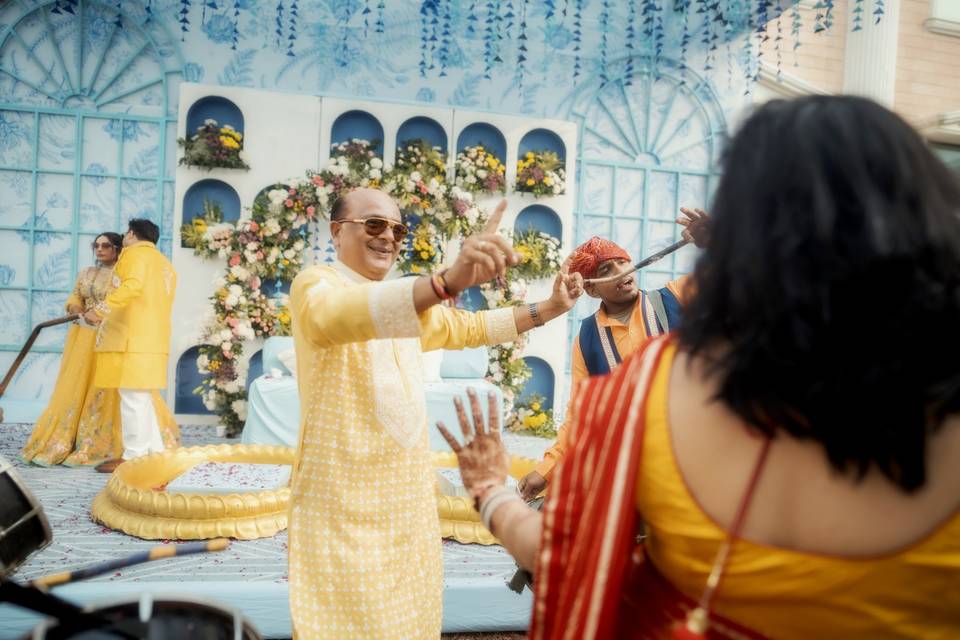 Smart Clicks & Cinematography