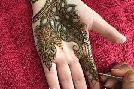 Saroj Mehendi Designer