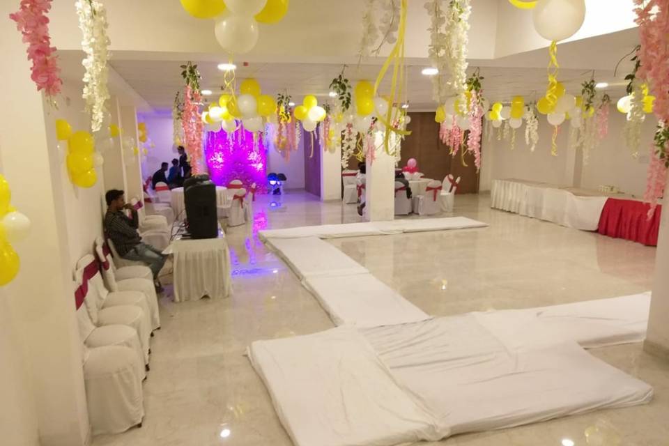 Banquet hall