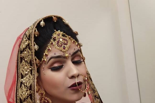 Bridal makeup