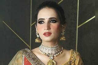 Rangoli Mehrotra Kanpur Makeup Artist