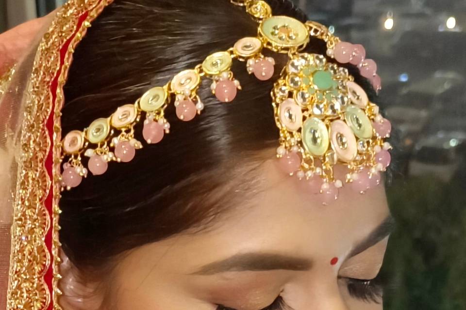 Bridal look