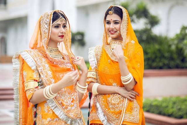 Bride of Patna in a red bridal lehenga and green bridal je… | Flickr