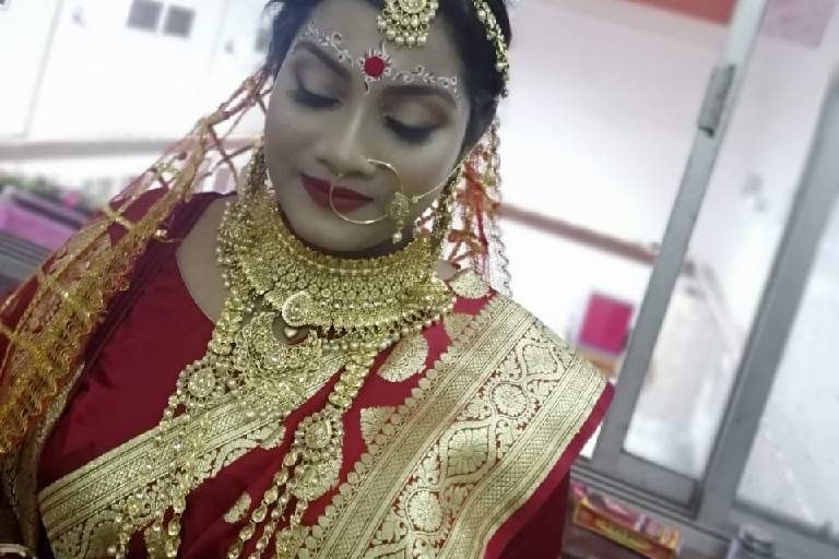 Bridal makeup