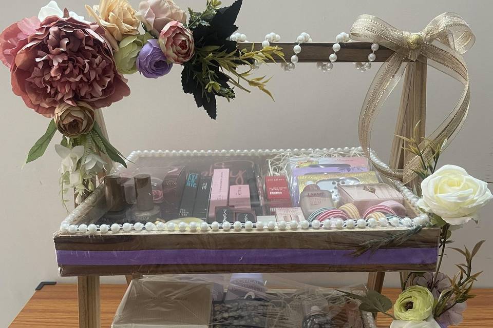 2Tier cosmetic accessories