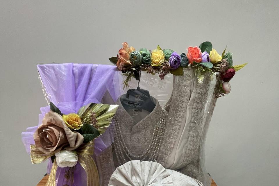 Annu’s Pack & Wrap