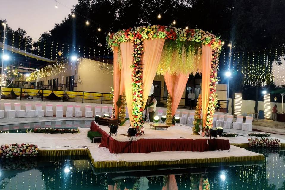 Mandap Pool