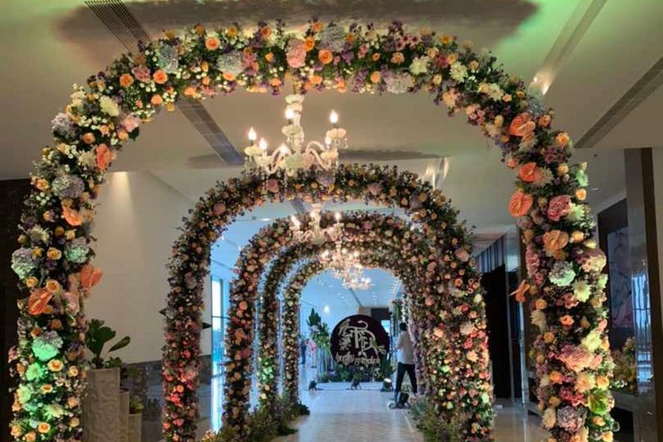 Entrance decor