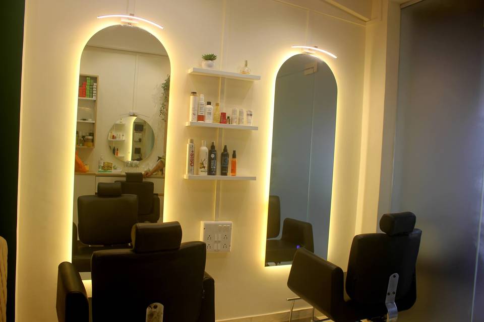 Makeup salon