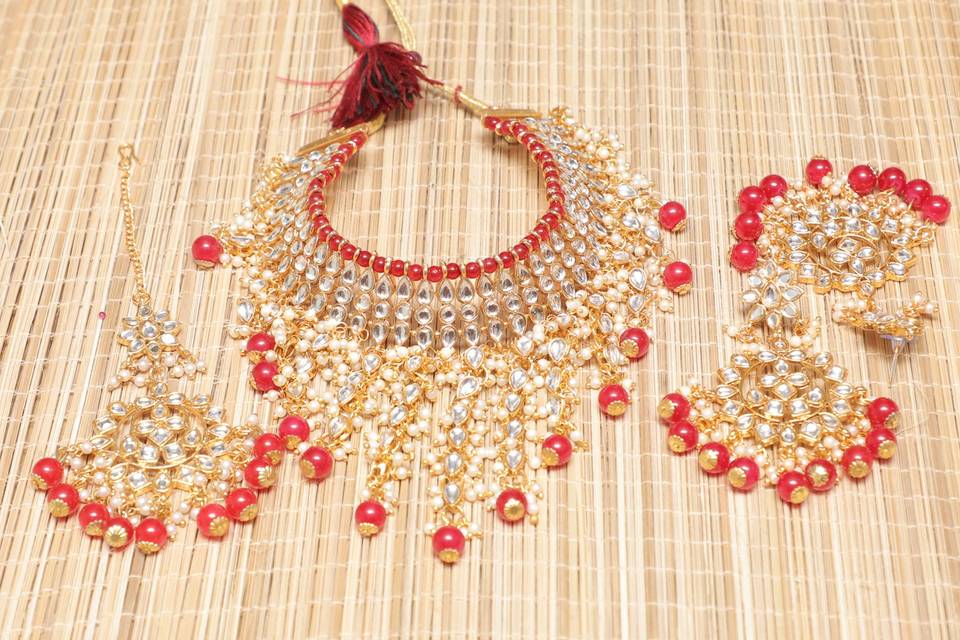 Kundan jewellery