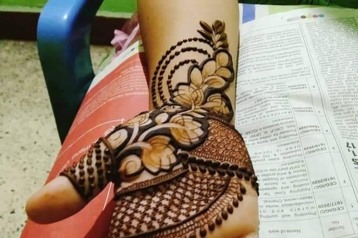 Krishna Mehndi Artists, Faridabad - Mehndi - Sector 15, Faridabad ...