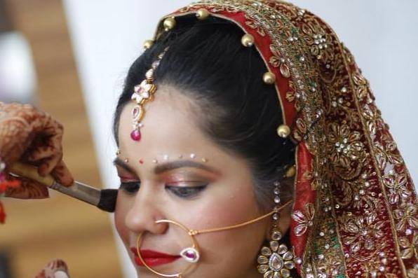 Megha Puri Makeup Artist
