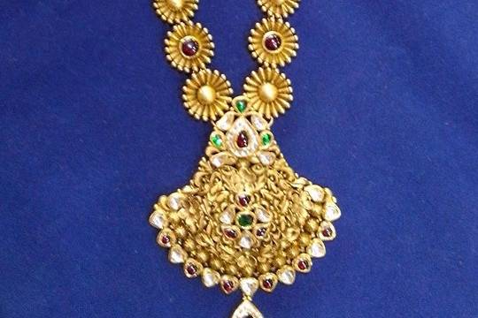 Bridal jewellery