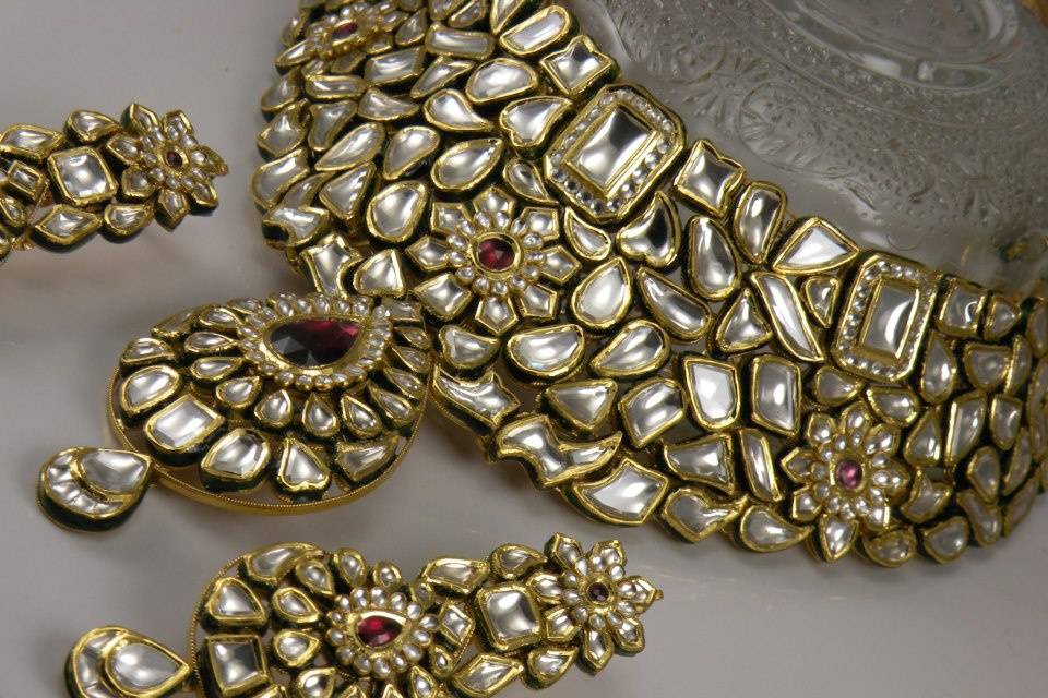 Manubhai Bhagwandas Jewellers Pvt. Ltd.