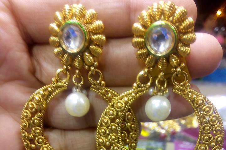 Bridal earrings