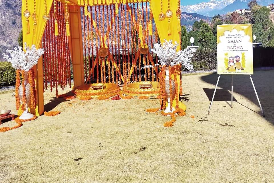 Entrance decor