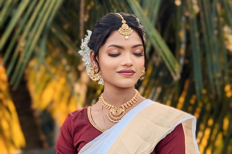 South Indian bride's looks