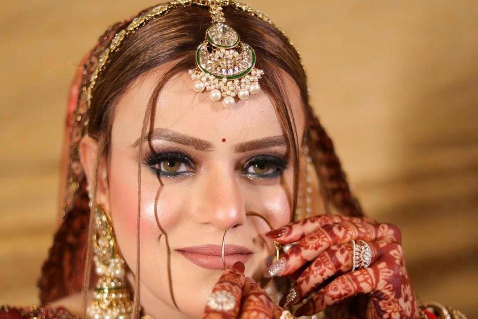 Bridal makeup