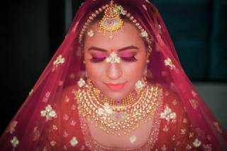 Simran Makeoverz