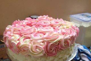 Buy/Send Birthday Cake for Guruji Heart Online @ Rs. 1525 - SendBestGift