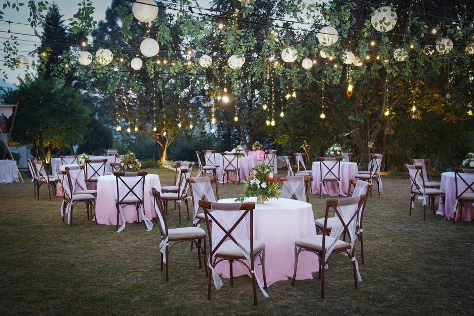 Outdoor Decor