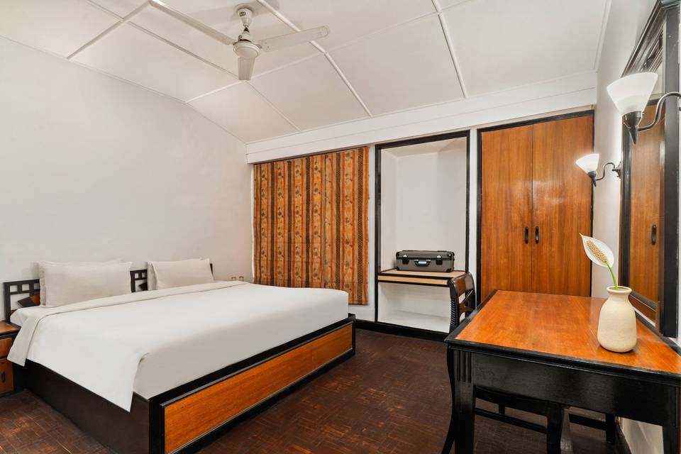 One Bedroom Cottage