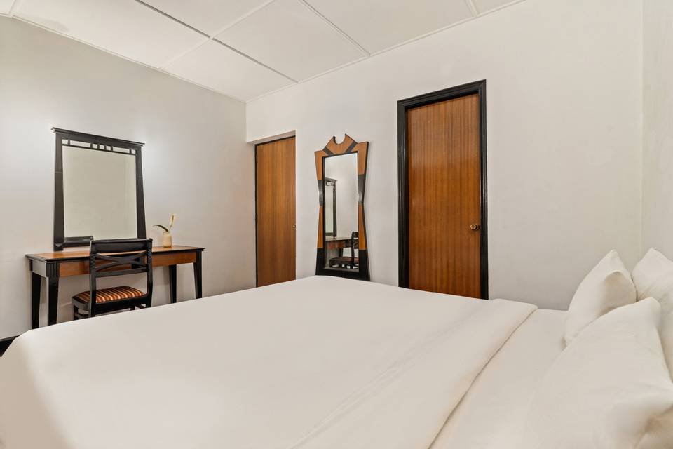 One Bedroom Cottage