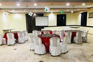 Hotel Kuber, Dhanbad